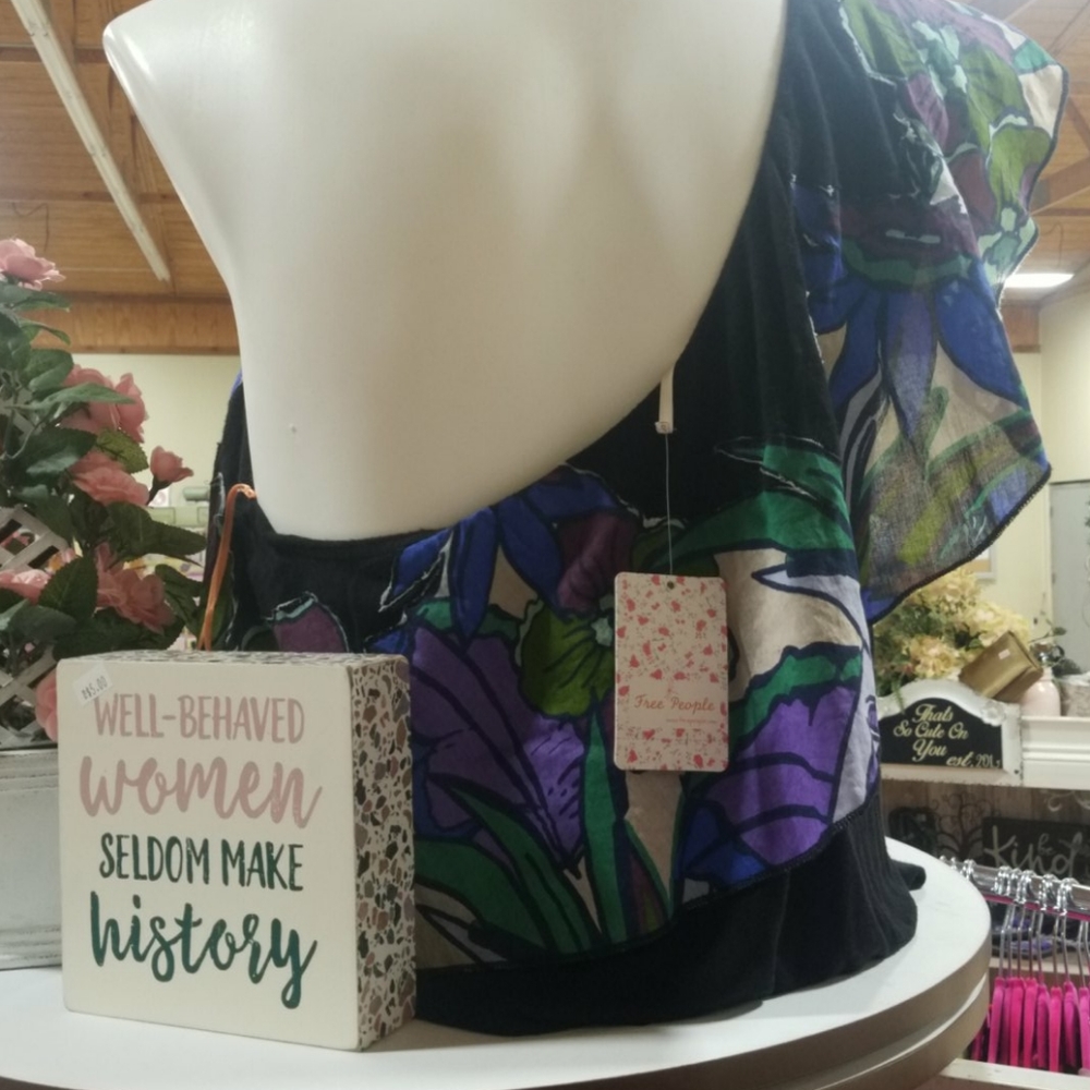 Off shoulder top - Picture 2 of 3